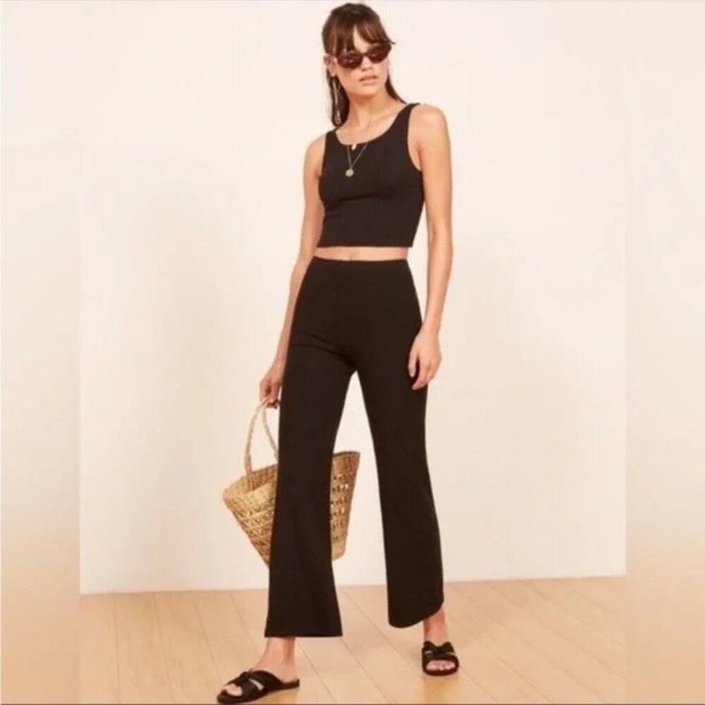 Reformation Cropped Rib Knit Pants in Black Woman’s Small